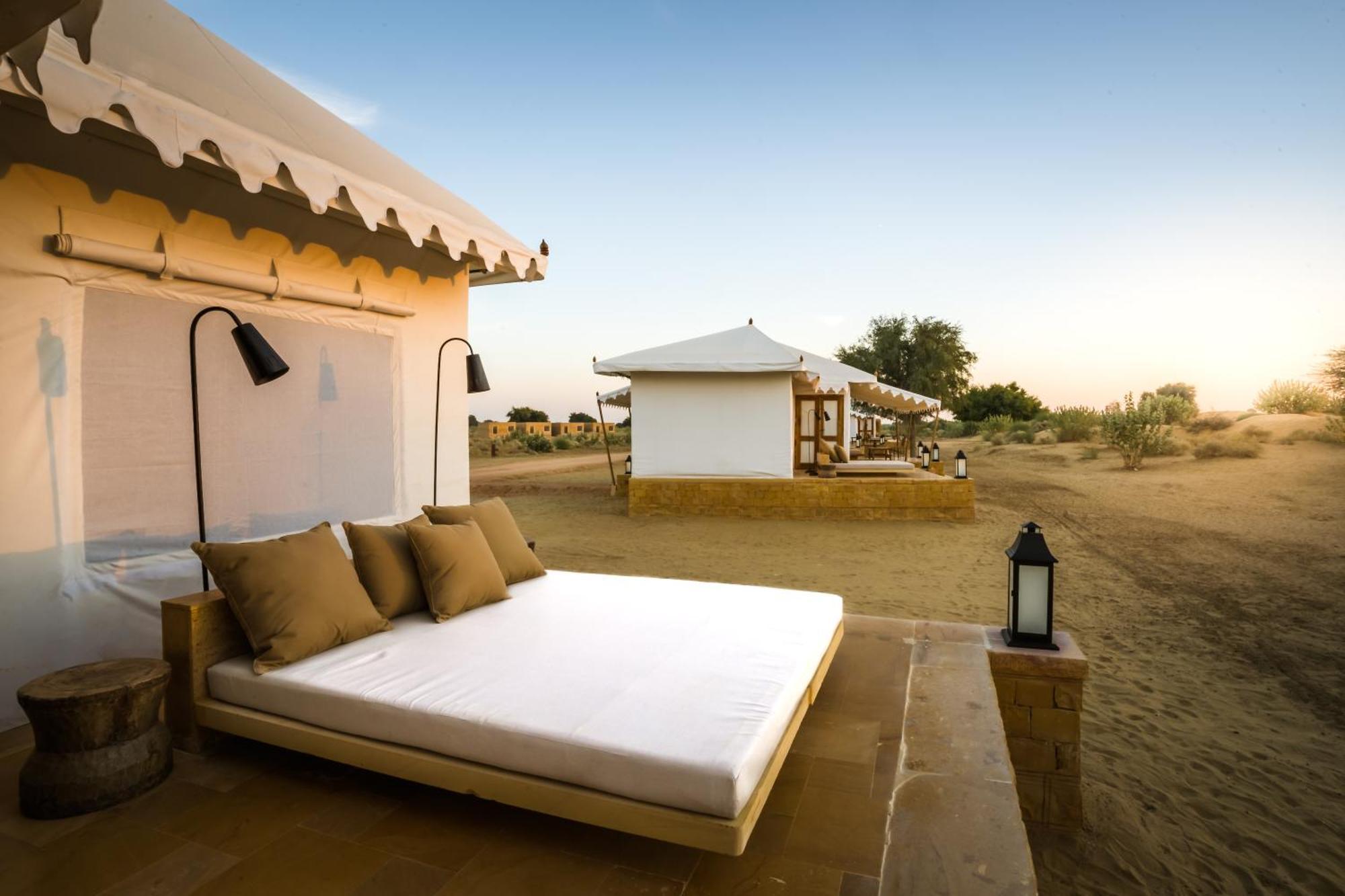 Hotel Grand Khalifa Luxury Camp Sām Exteriér fotografie