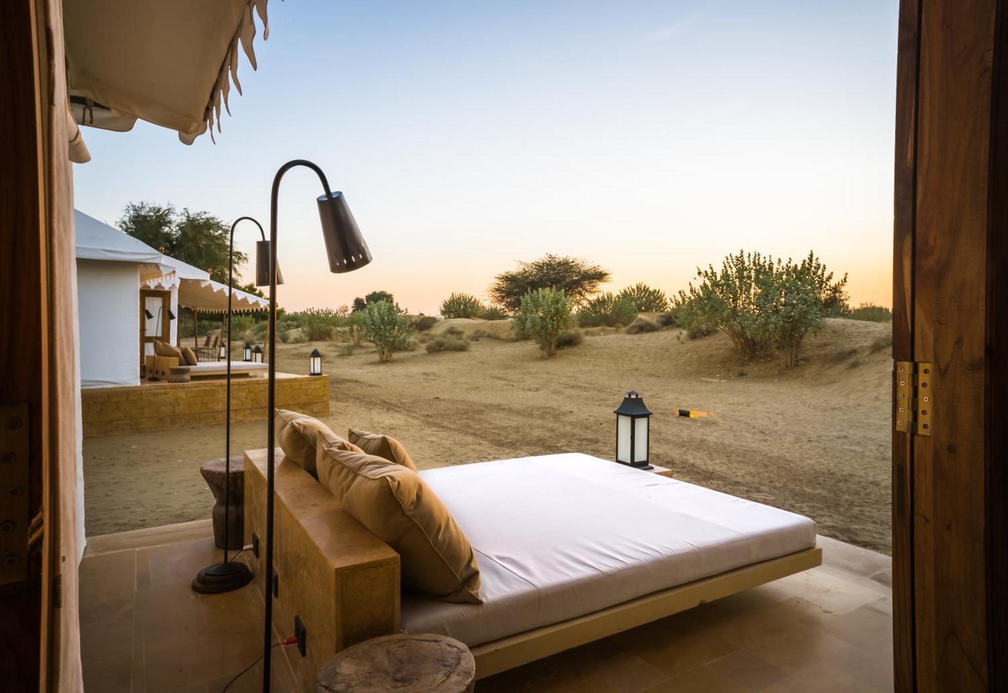 Hotel Grand Khalifa Luxury Camp Sām Exteriér fotografie